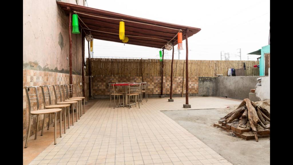 Joey'S Hostel Delhi New Delhi Eksteriør billede