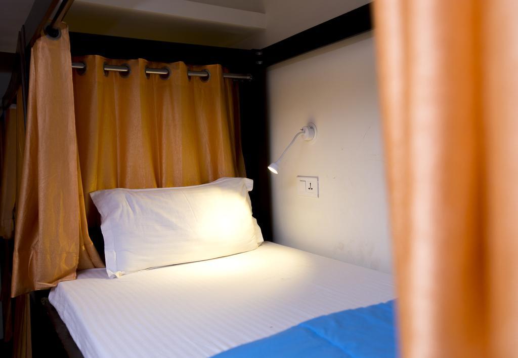 Joey'S Hostel Delhi New Delhi Eksteriør billede